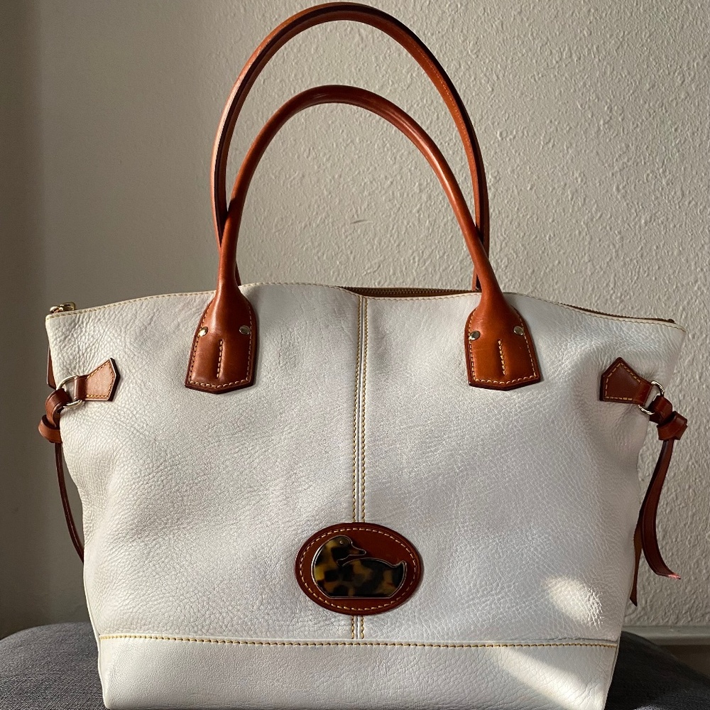 Dooney&Bourke Vintage Leather Bag